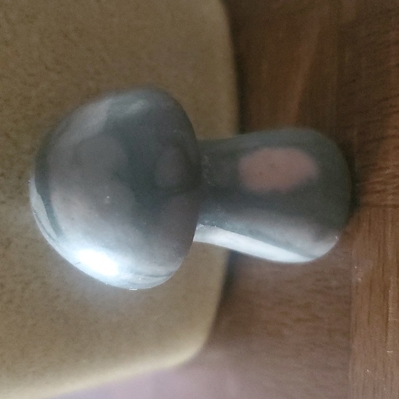 Crystal mushroom - Picture 2 of 2